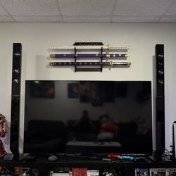 Samsung Tv And Surround Sound 