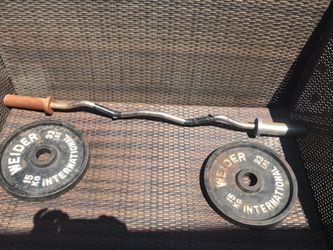 2 Vintage WEIDER 33pound Plates And Olympic Curl Bar 