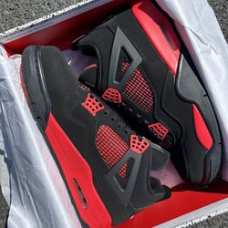 Jordan 4 Retro Red Thunder