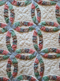 Beautiful throw quilt