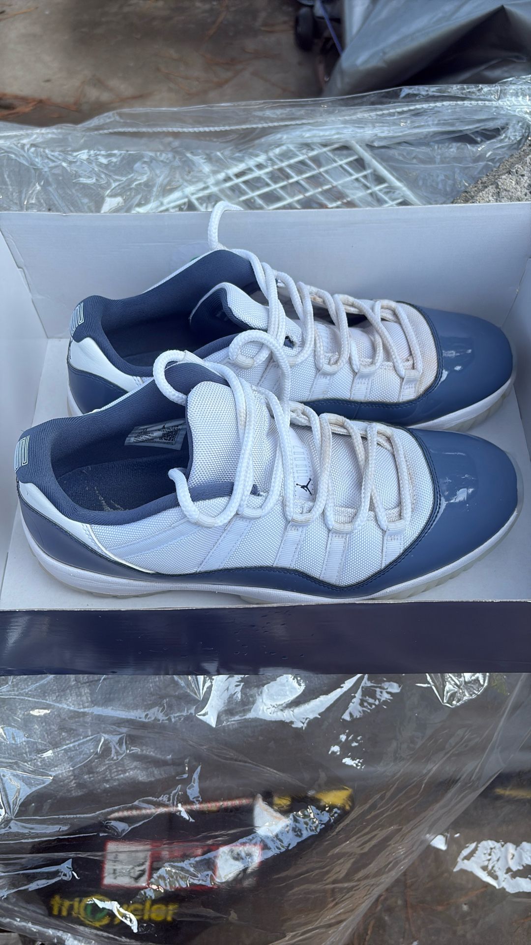 Jordan 11s 