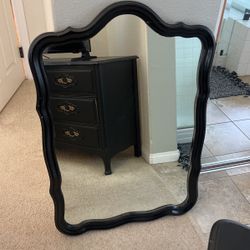Black Antique Beautiful Mirror