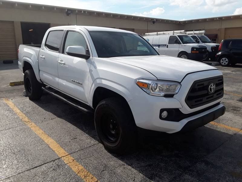 2017 Toyota Tacoma