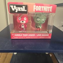 Fortnite 2019 Cuddle Team Leader + Love Ranger Pop Set