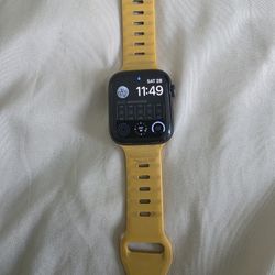 Apple Watch Trade For Android Watch, With A Few Bands Charger And Screen Protectors 