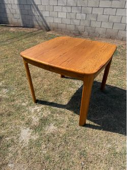 Vintage Oak Expandable Dining Table