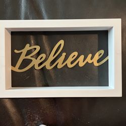 Rare Hallmark White Wood & Gold Believe Sign/Plaque (9.5X6X1.5