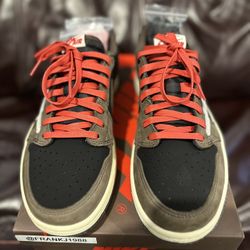 Size 9.5 - Jordan 1 x Travis Scott Low Mocha
