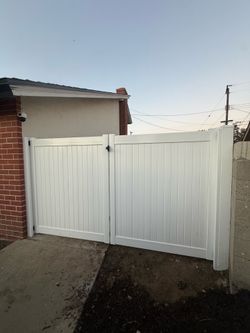 Vinyl gates