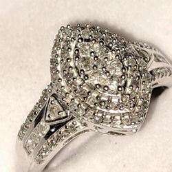 Sz 6 925 Ring With A 1/2 Carat Of Diamonds 