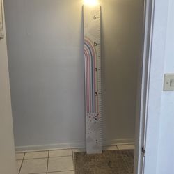 Wooden wall Growth chart 