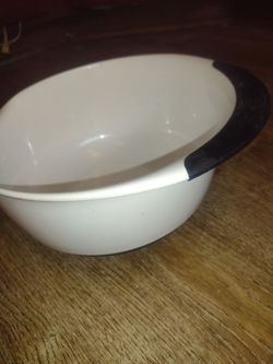 Mixing bowl