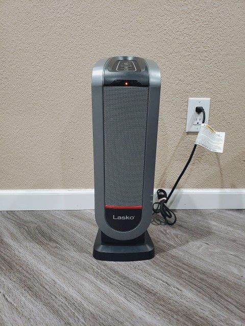 Lasko CT22425 Tower 22 in. Electric Ceramic Oscillating Space Heater with Digital Display 