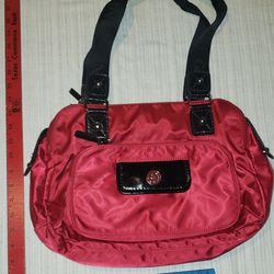 Giani bernini red satin purse with alot of pockets & sections