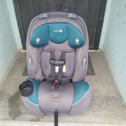 Safety First Convertible Booster Car Seat Expires 2030
