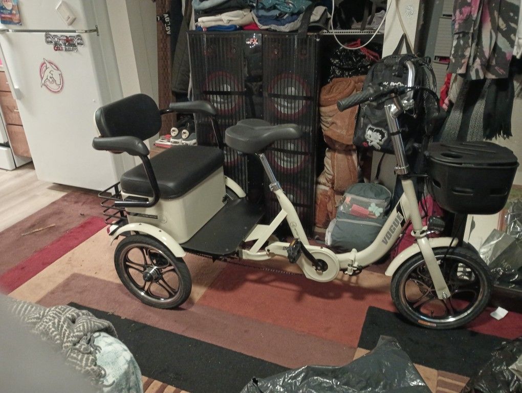 vogue better electric  tricycle
