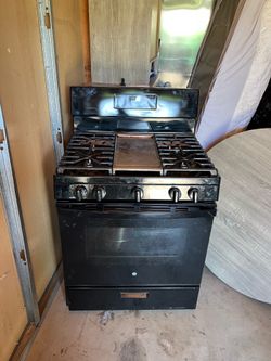 Gas stove