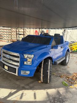 Power Wheels Ford F-150 Kids Ride-On Truck