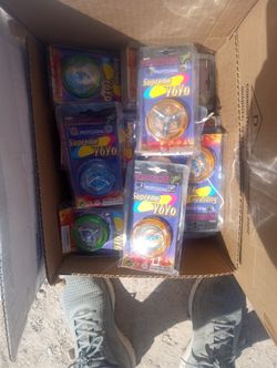 Yo-yo Toys