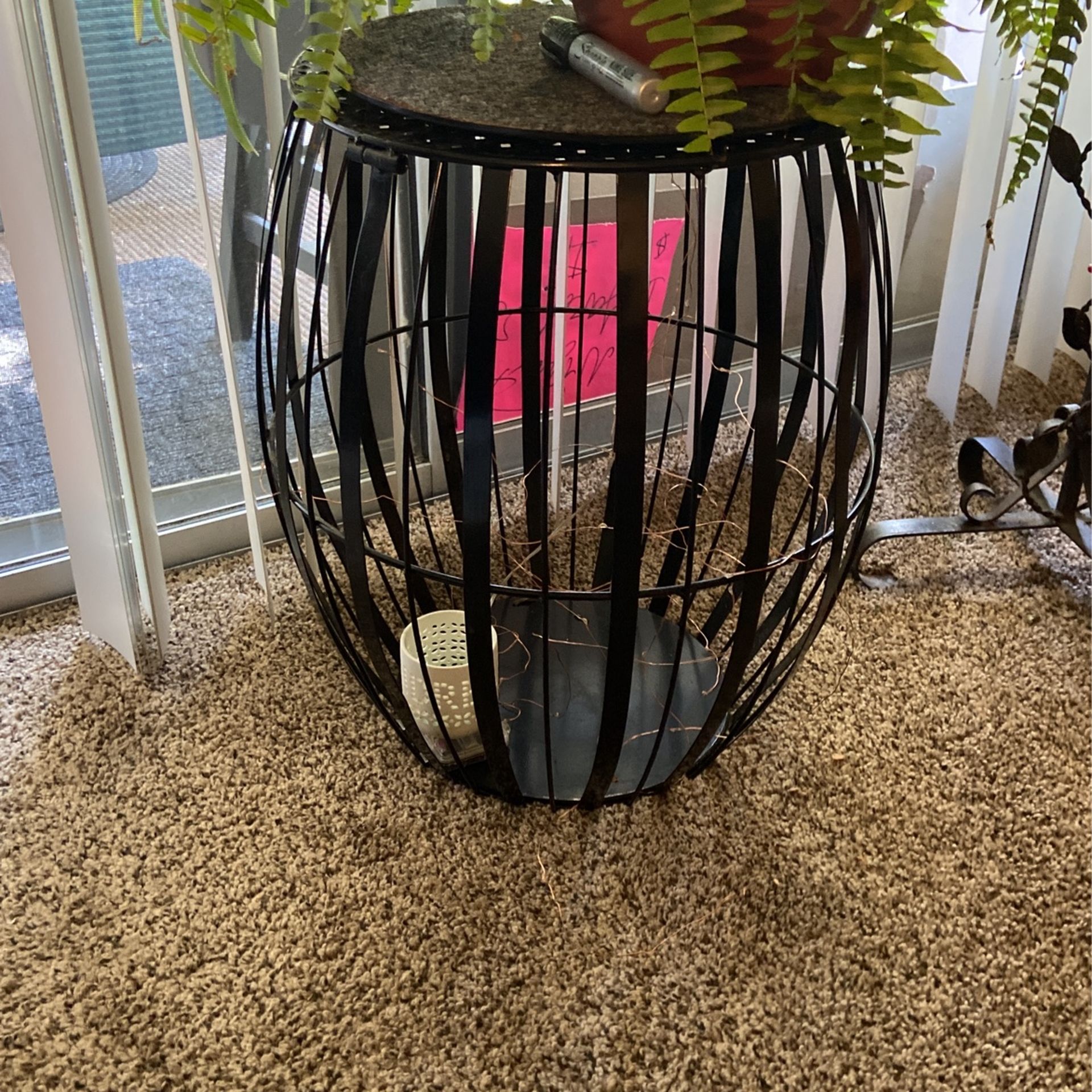 Cage Plant Stand
