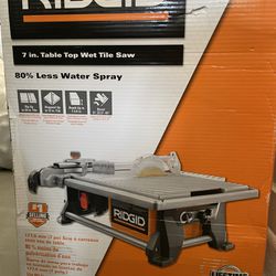 Rigid 7in. Table Top Wet Tile Saw
