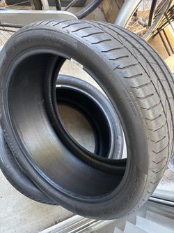 Tire 305/30/20
