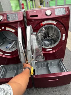 Samsung Front Load Washer and Gas Dryer Set stackable