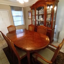 Beautiful Dining Room Set - Ready for Your Home! - $250