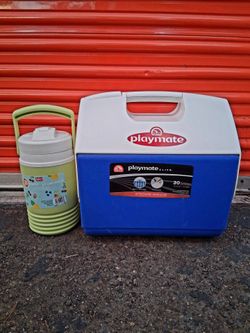 Coolers both for $30 pickup 2-11 pm rainbow/charleston cash only read description