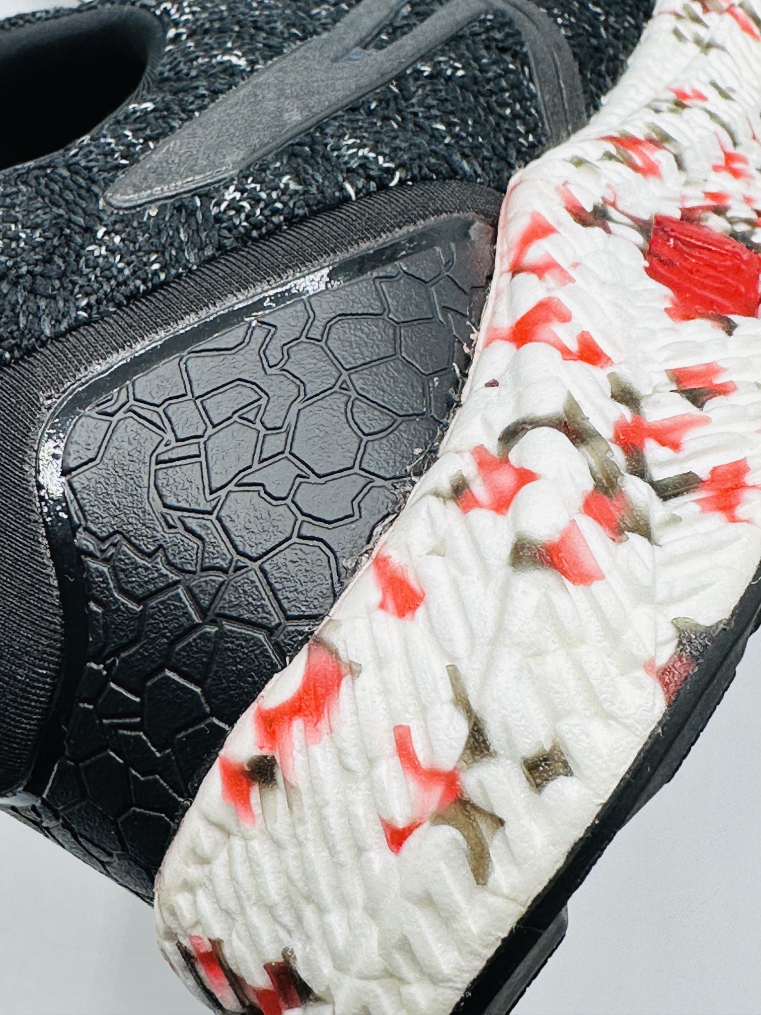 asics hypergel kenzen white