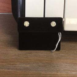 WG 14k 0.9g Diamond Stud Earrings C/W Two Brilliant Cut