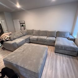 Large MOR Sectional