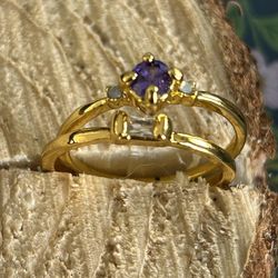 New- 2 Gold Colored Rings  