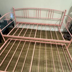 Trundle Bed 