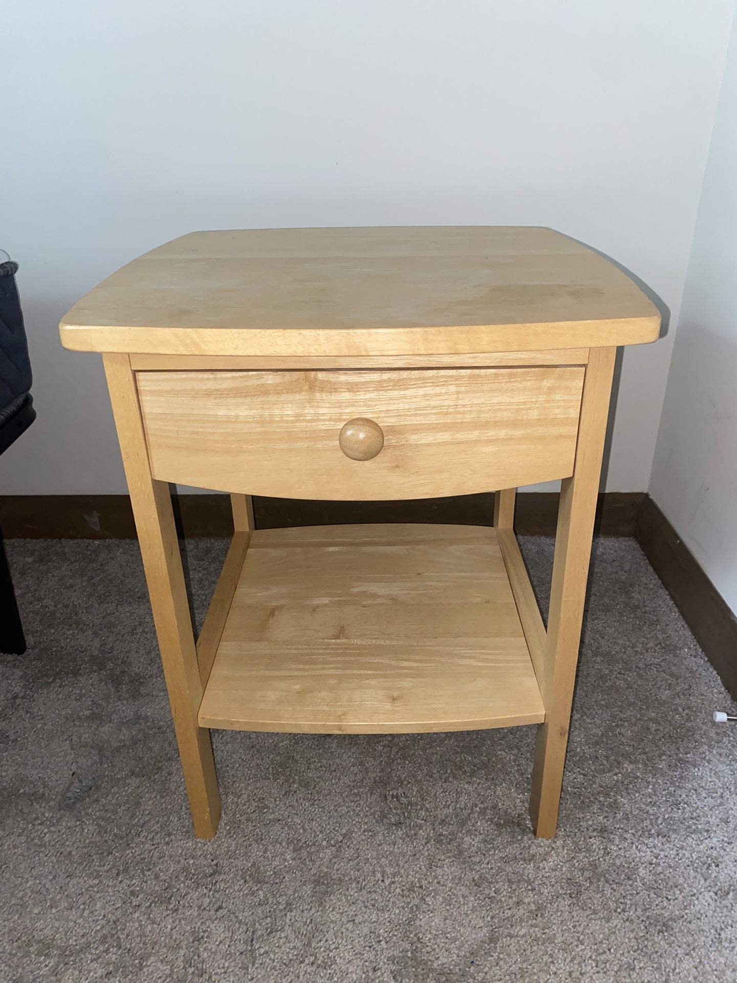 WOOD NIGHTSTAND