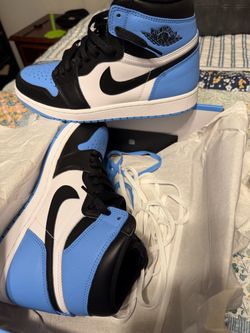 4 pairs of Jordan 1 retros
