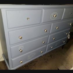9 Drawer Dresser 