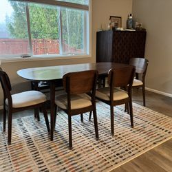 Extendable Dinning Table With 4 Chairs