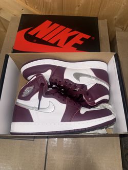 J1 Bordeaux Sz 6.5Y