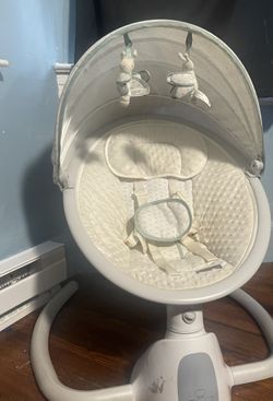 Baby Swing/bouncer