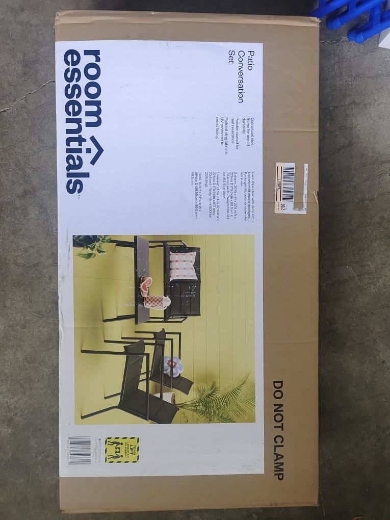 Room Essentials Patio Conversion Set 4 Piece Set
