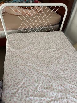 Twin bed & mattress