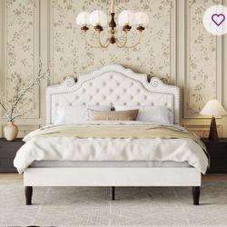 Antonious Upholstered Standard Bed King