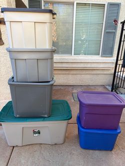 Lot of 6 Plastic Storage Totes with Lids