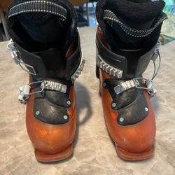 Kids Ski Boots