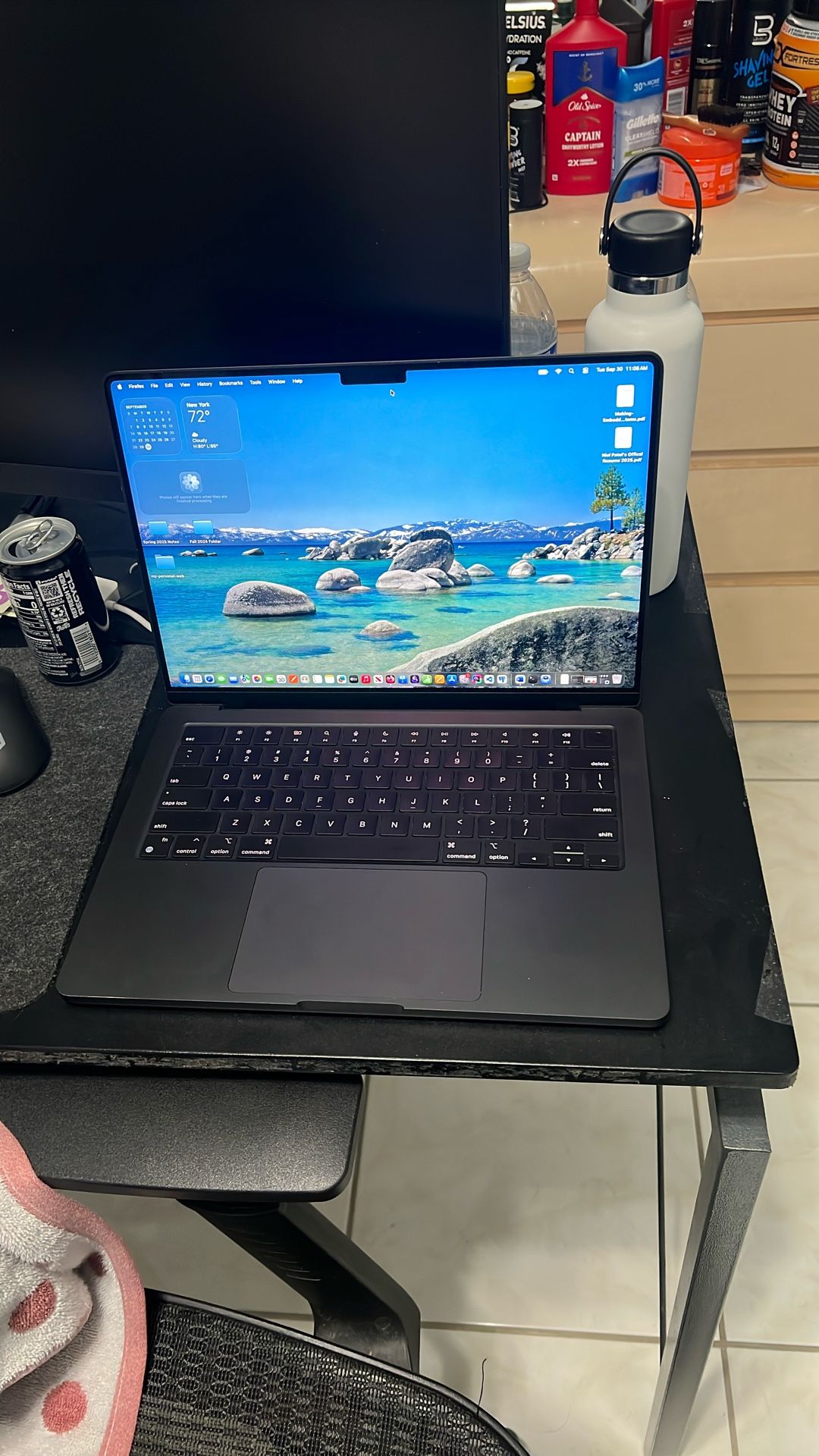 MacBook Pro 14 Inch