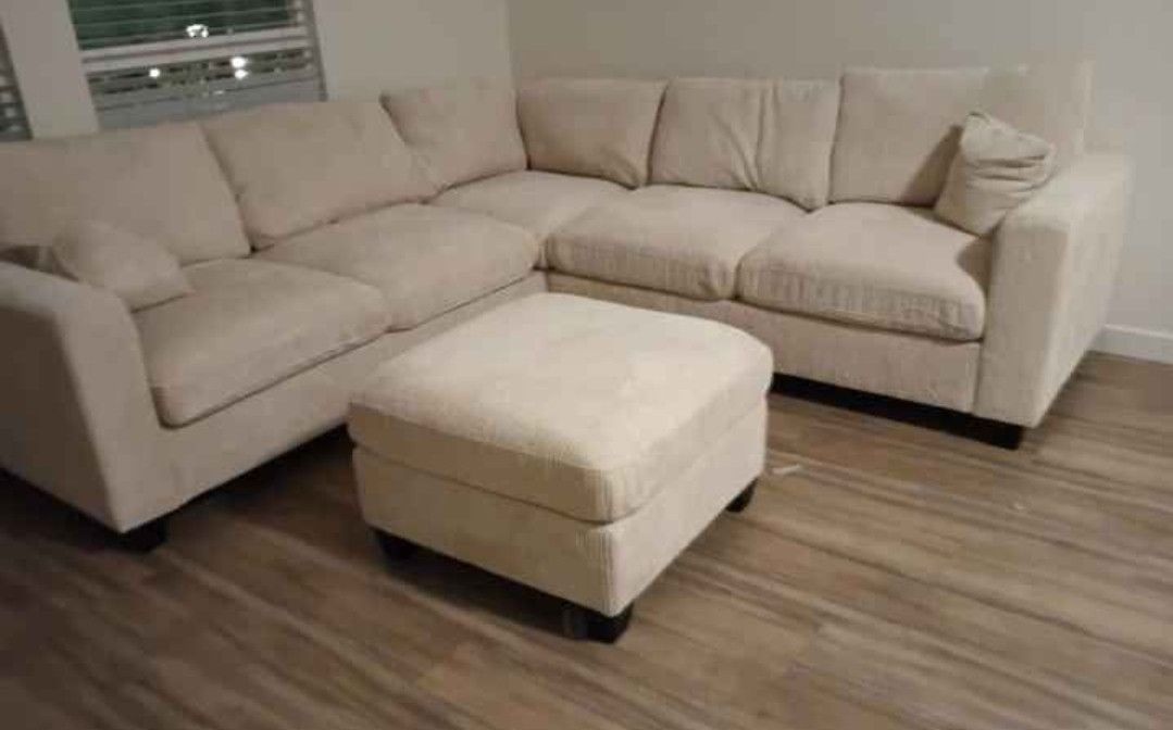 4pcs Sectional Sofa w/ottoman