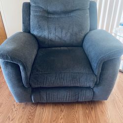 Power Loveseat recliner & Single Power recliner 
