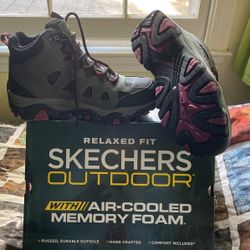 Men’s Hiking Boots