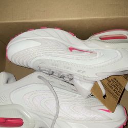 Women’s Nike Shoes 